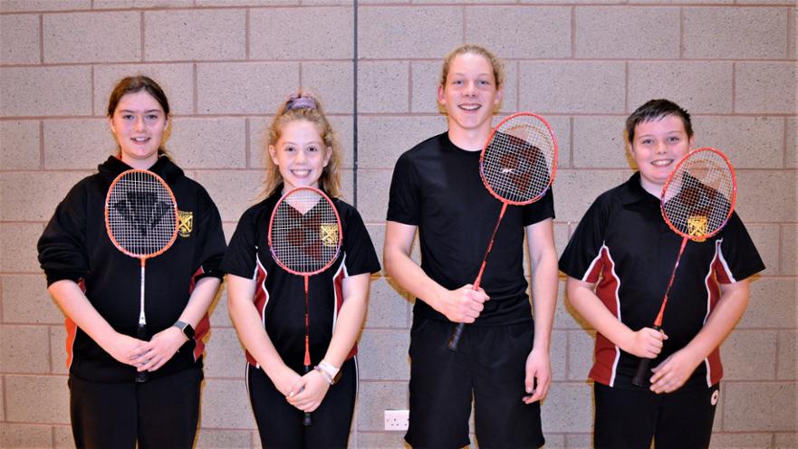 BADMINTON.jpg