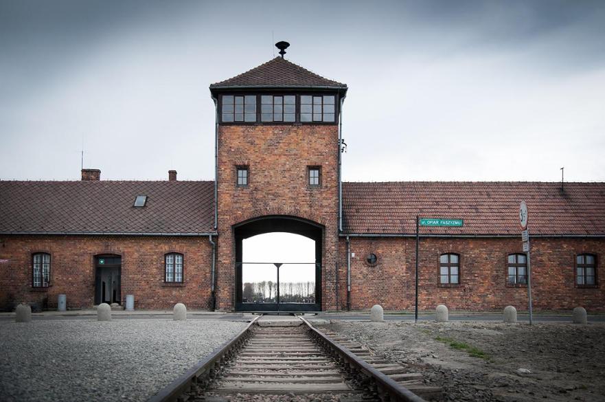 auschwitz, war camp, ww2