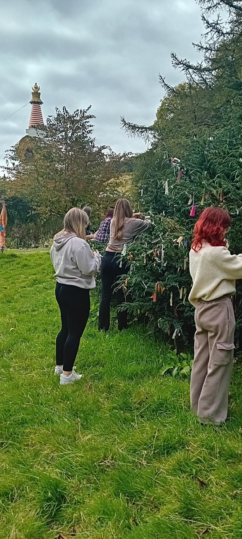 Clootie Yvie & Eilidh 